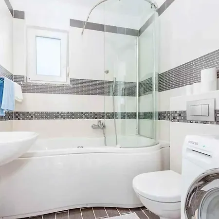 In Crikvenica 5621 Apartment Sopaljska